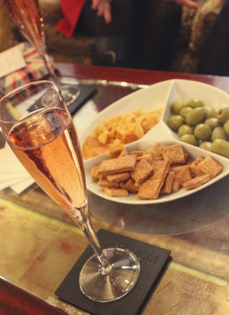 The Goring Hotel, London - pink champagne and nibbles