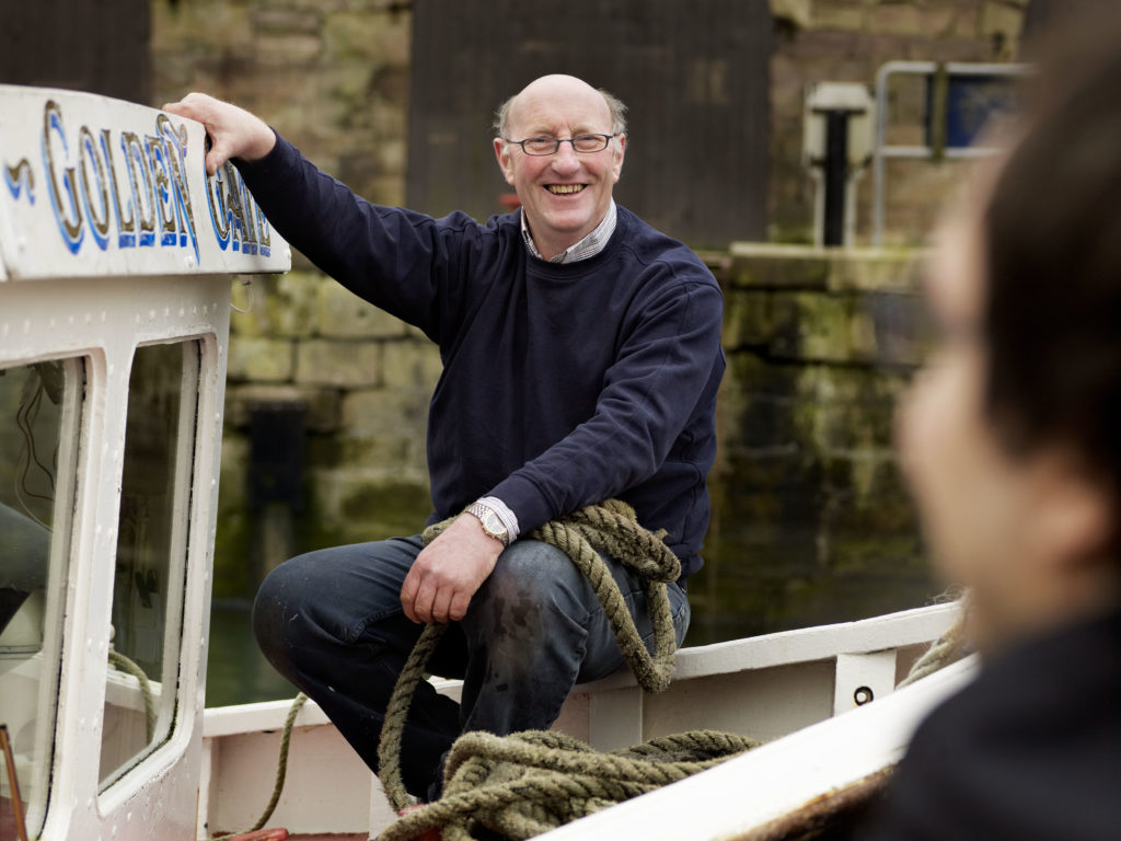 golden gate boat trips to the farnes, skipper George