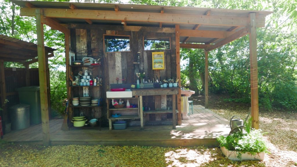 Mad Dogs glamping in the Forest of Dean - Washroom