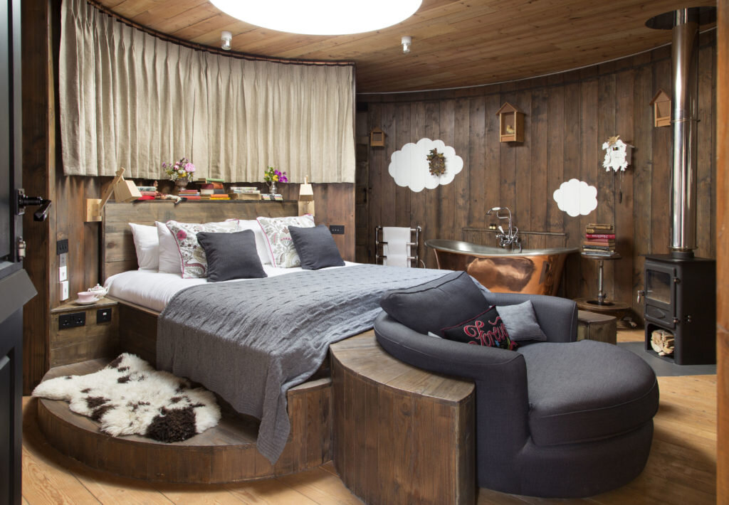 the bell at ticehurst, Love's Nest lodge