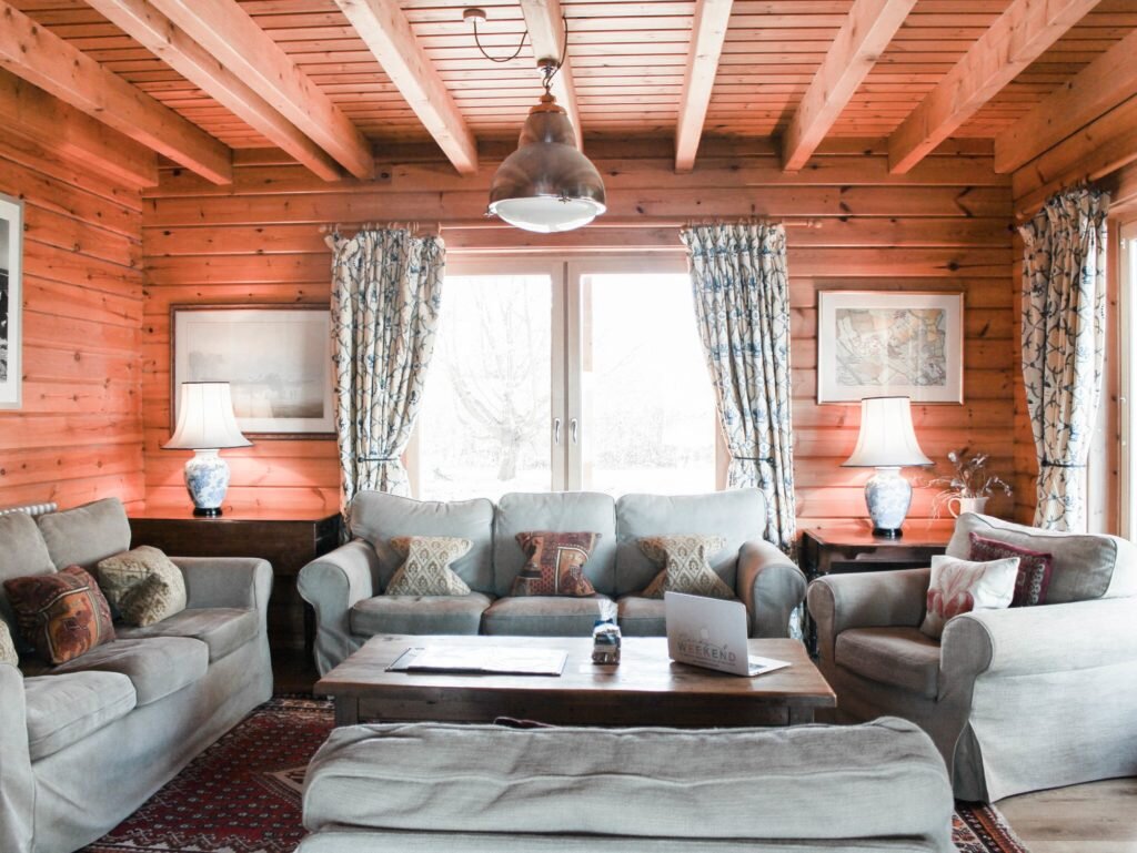 Moondara log cabin in Cotswolds living room