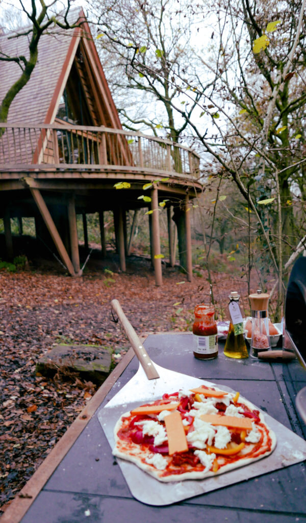 Hudnalls Hideout - treehouse to stay in, Wye Valley. Pizza and view of treehouse