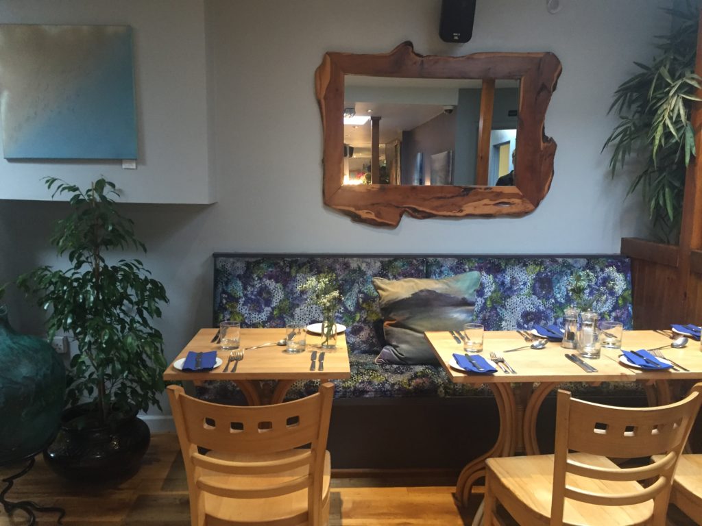 Harbour inn lyme regis - inside restaurant