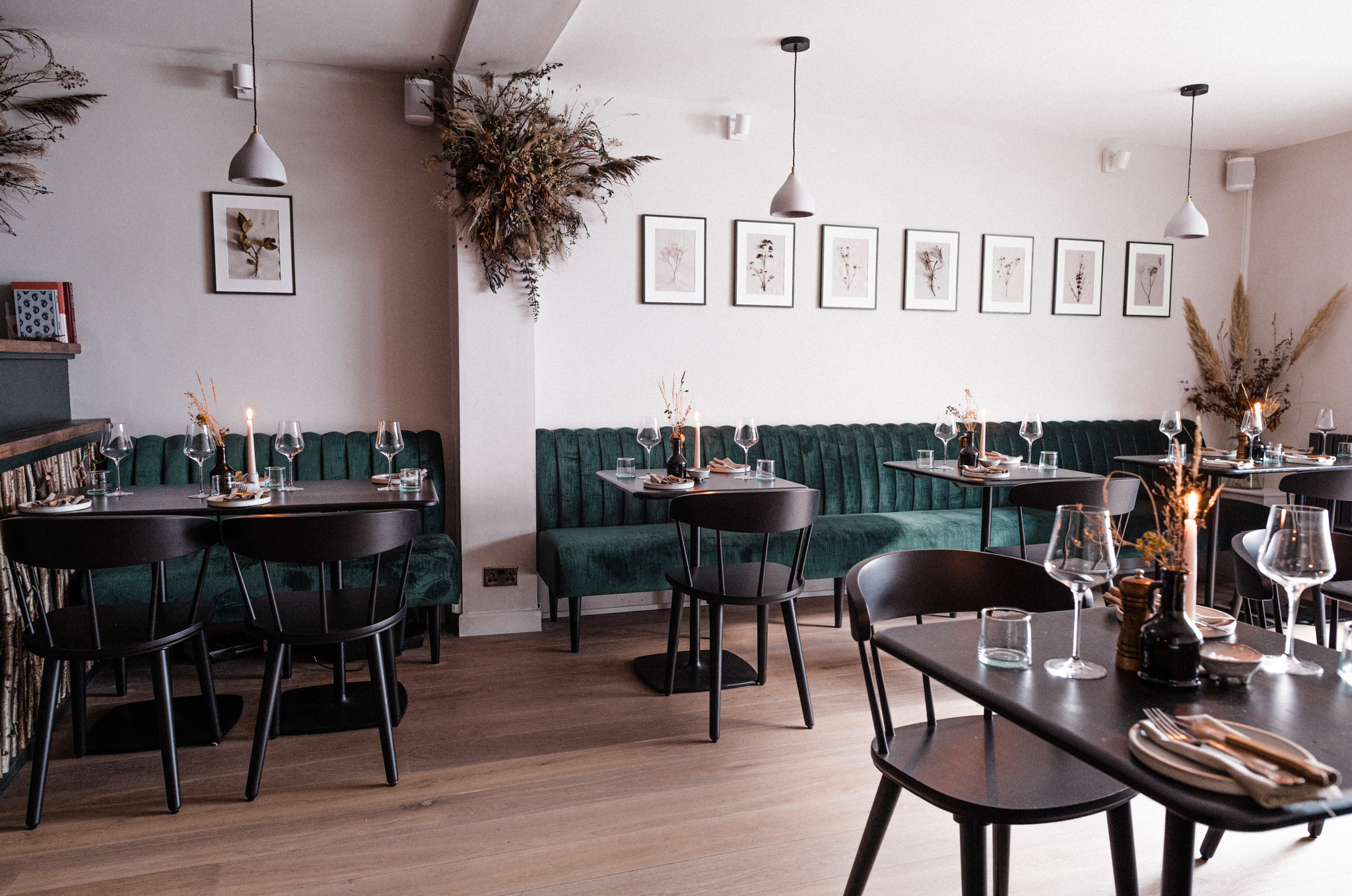 10 Lyme Regis Restaurants and Cafes That'll Leave You Hungry for