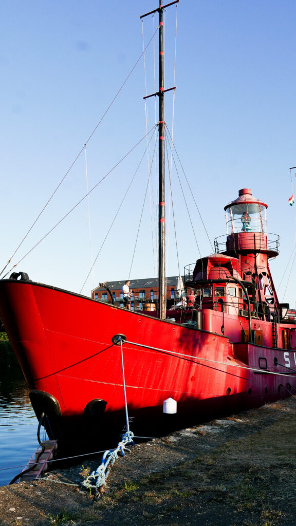 SULA-Lightship-Gloucester-Docks boat in docks
