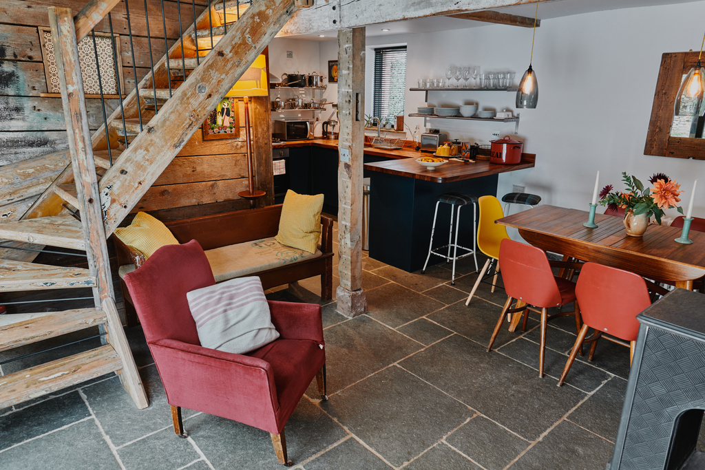 self-catering-ross-on-wye The Hayloft at Mad Dogs and Vintage Vans: bedroom dining area and kitchen 