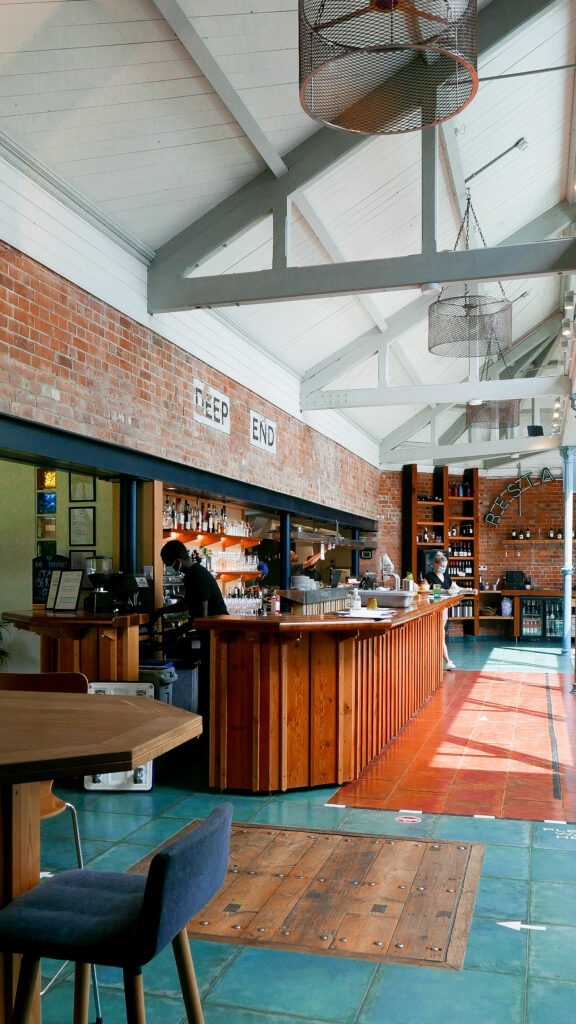 Thames Lido in Reading - bar