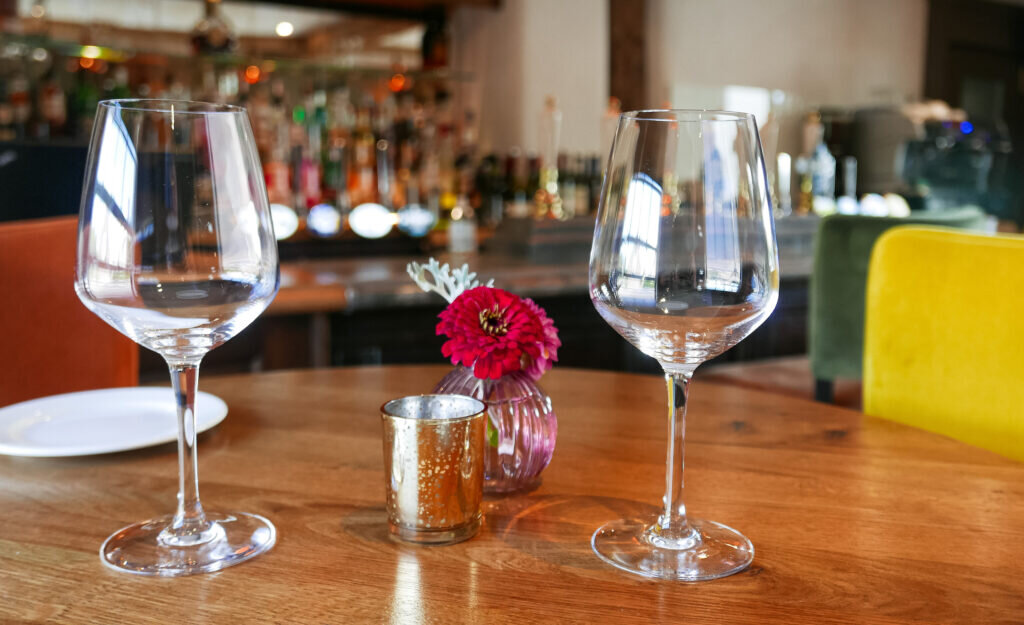 new inn st owens cross: tables and glasses