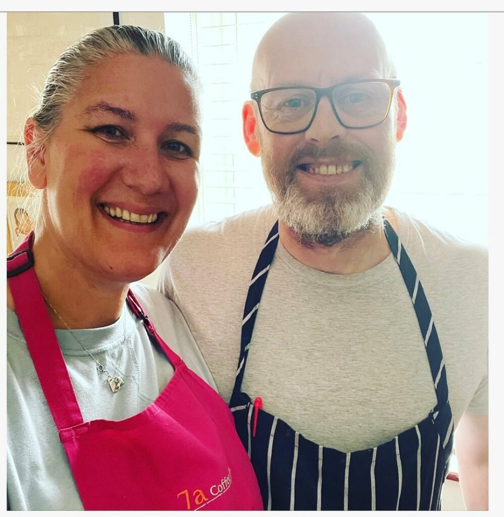 7a Coffee Shop - Fairford: Simon and Lizzy