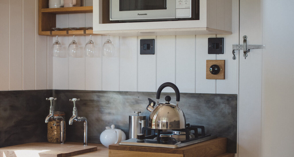 long view lodge glamping in sussex - kitchen