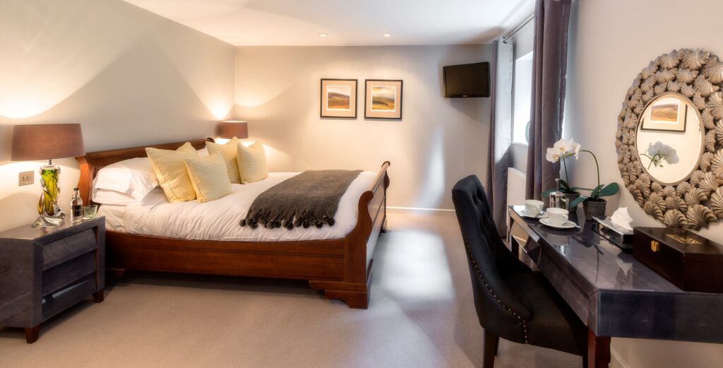 the whitebrook restaurant monmouthshire - double bedroom
