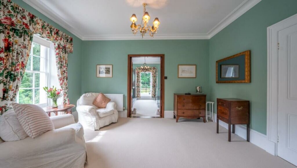 the suite pantybeiliau house B&B abergavenny