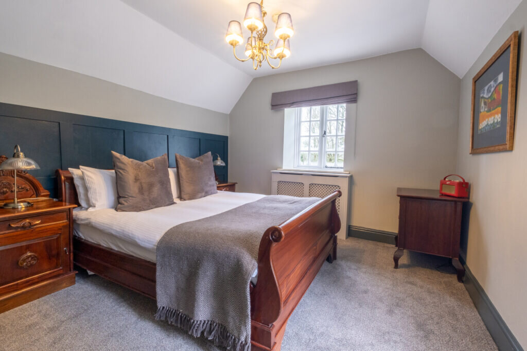 country-house-hotel-cornwall - bedroom