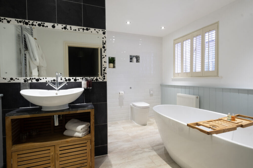 country-house-hotel-cornwall - bathroom