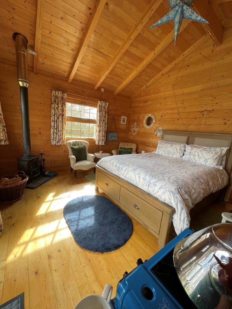 glamping near York - acorn glade - bluebell lodge