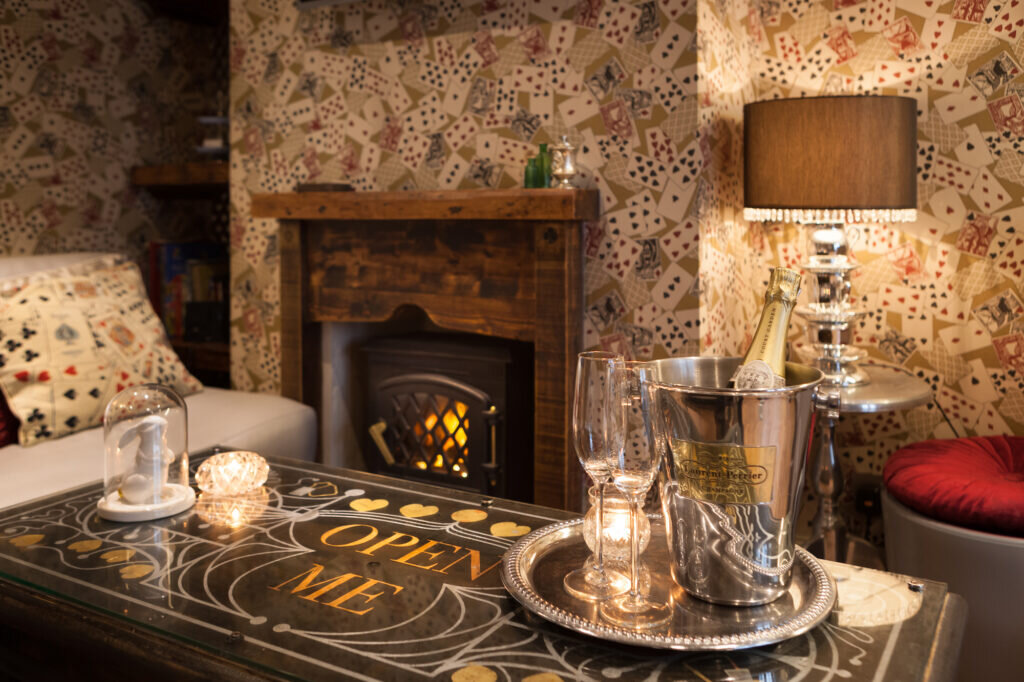 Looking Glass Holiday Cottage in Brighton - fire place