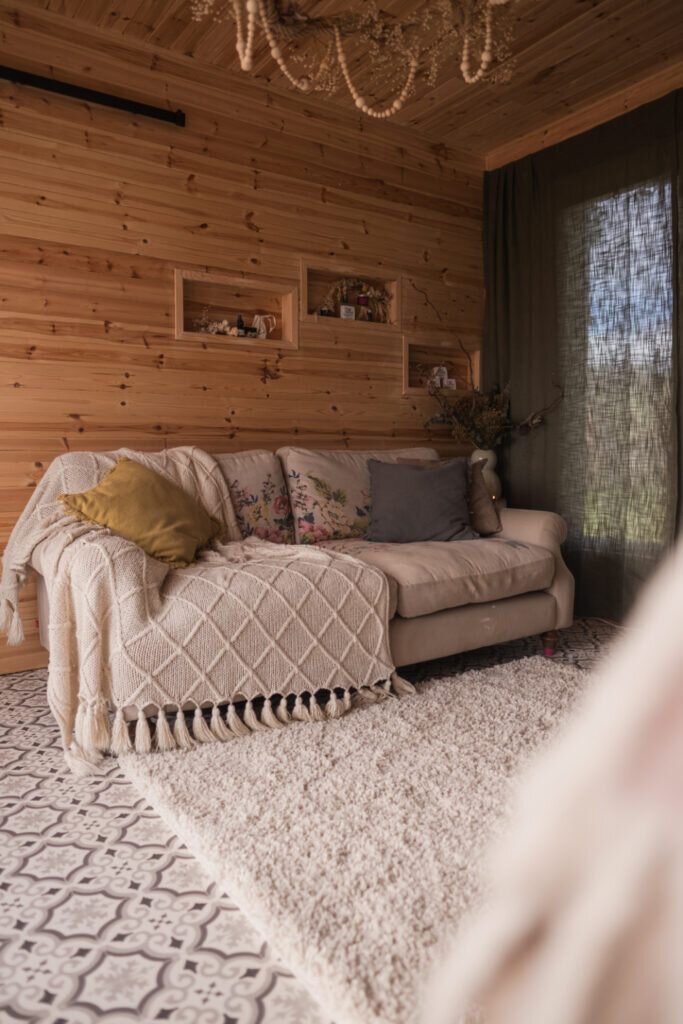 Short Break Perthshire: Pathgreen glamping and spa. meadowfield spa inside