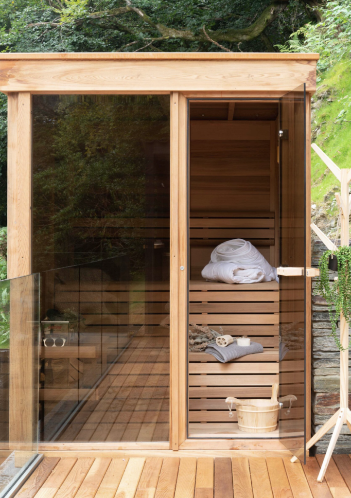 Wildwood Spa in Devon: Outside sauna