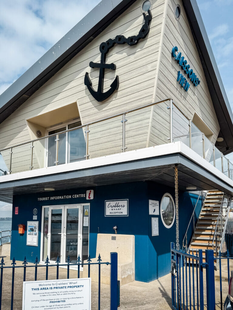 crabbers wharf, entrance
